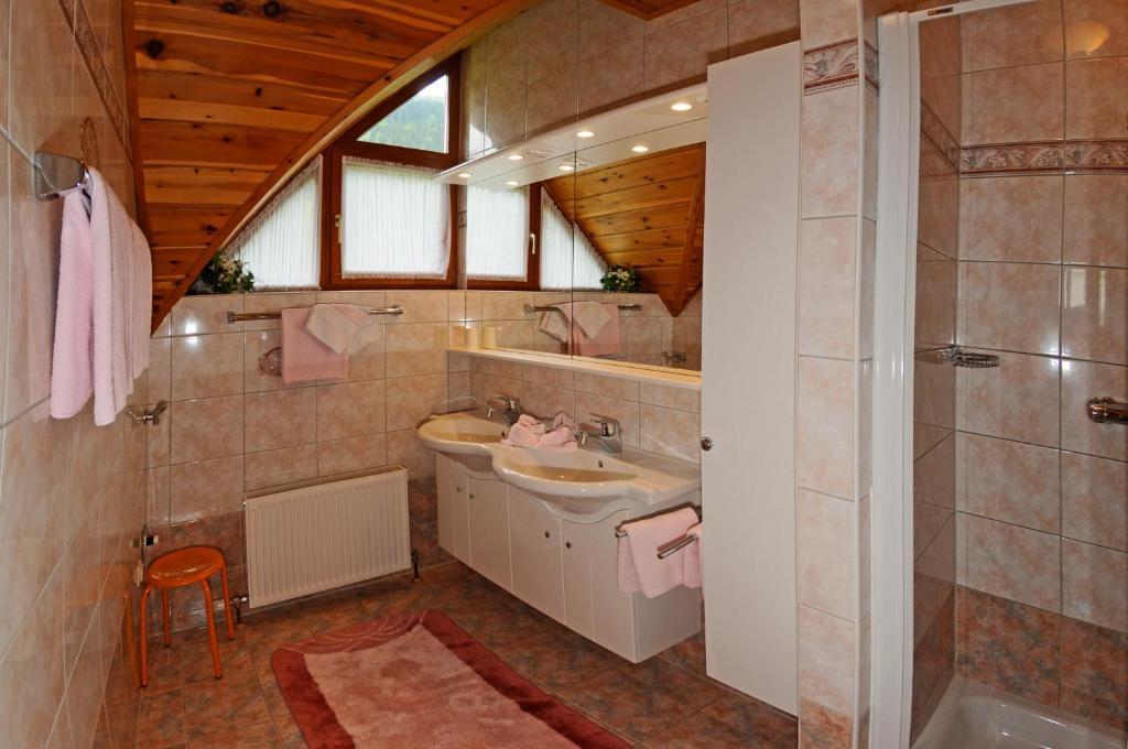 Gasthof Zur Gams Donnersbachwald Cameră foto